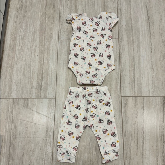 Disney Baby Girl Minnie Mouse Sets Size 3/6 Months 3 Sets Mix N Match - Picture 4 of 9